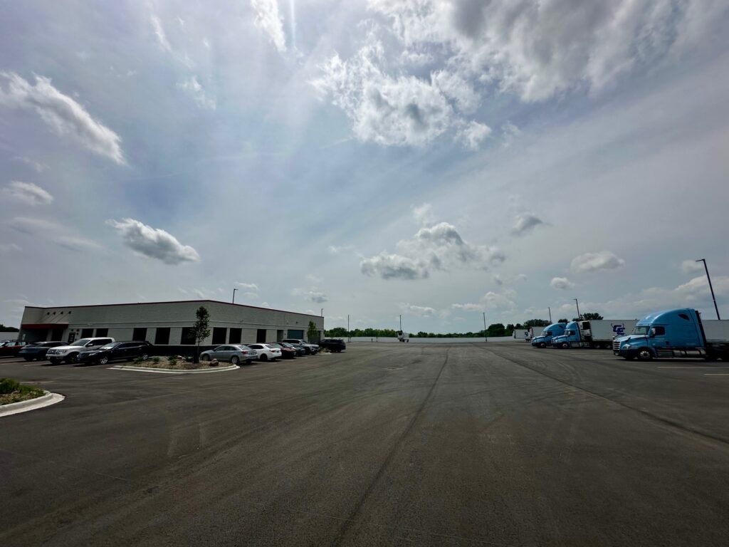 Continental Express opens their 9th terminal location in Oswego, Illinois to service their growing customer base in the Chicago area