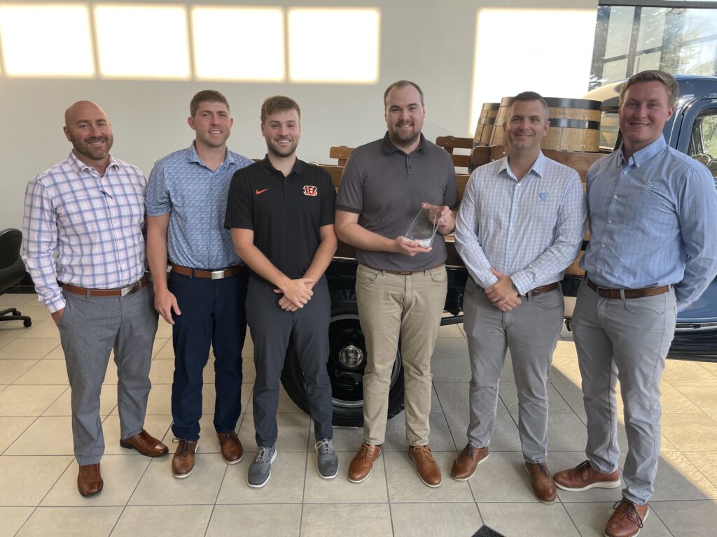 Abbott Nutrition names Continental Express their 2025 Truckload Provider of the Year for the second consecutive year at an awards ceremony in Columbus